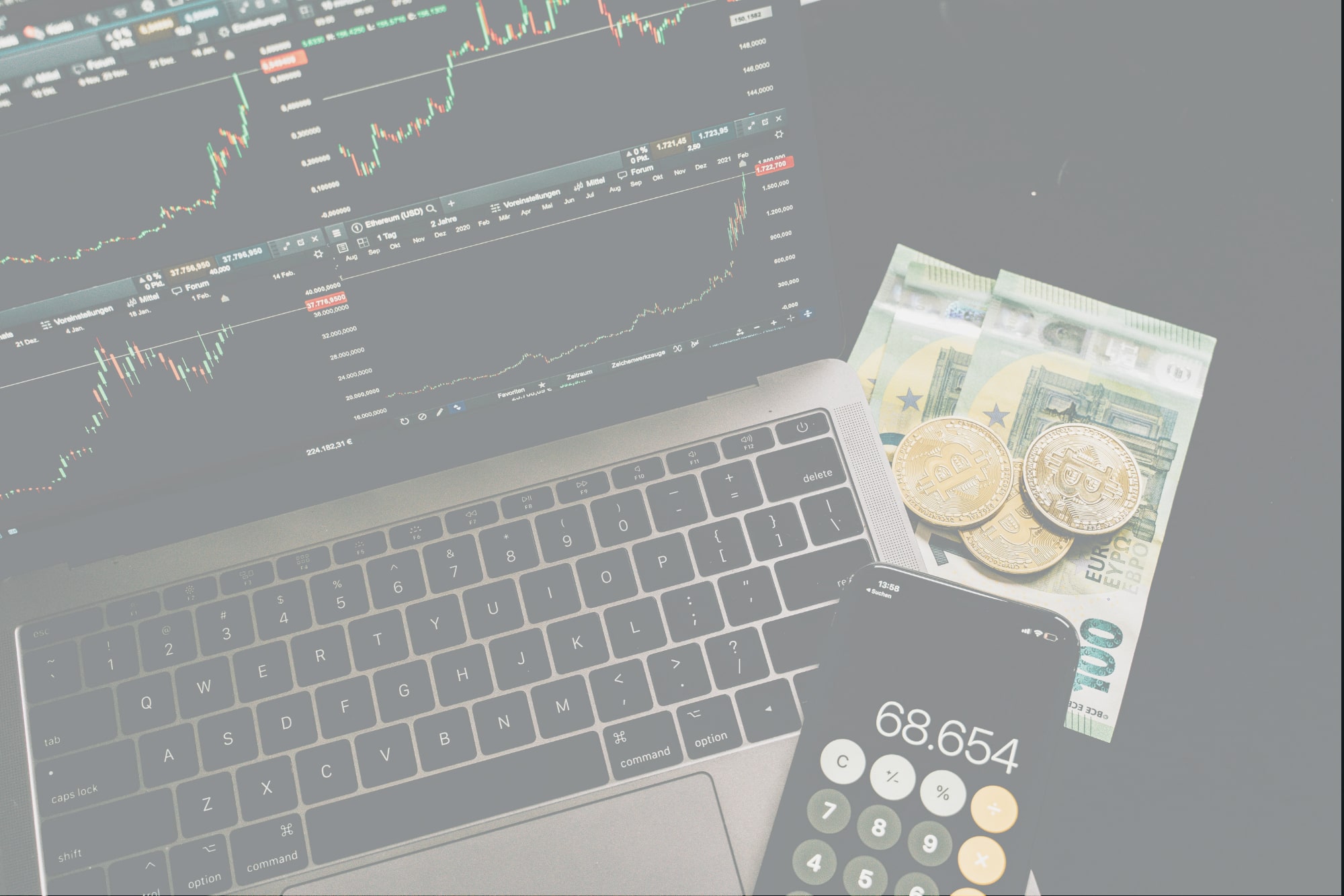 Cryptos et Finance Traditionnelle